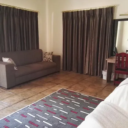 Nooitgedacht Trout Lodge Lydenburg Exterior photo